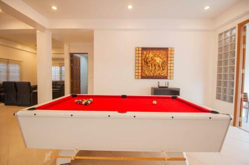 Wongamart Pool Villa