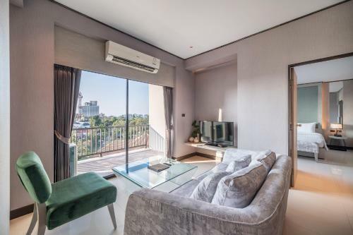 Manhattan Pattaya Hotel - Sha Extra Plus