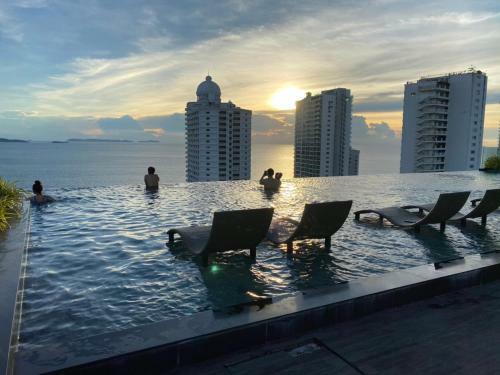 Apartamento Riviera Wongamat Beach