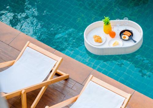 4 Bedroom Town Villa With Private Pool