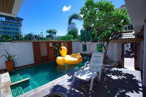 3 Bedroom Town Villa With Private Pool