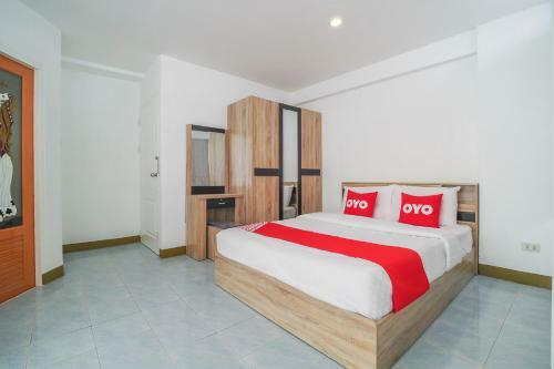 Oyo 648 Ake Apartment