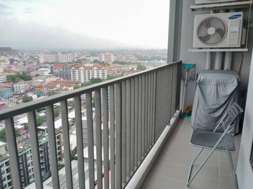 The Base Inn Center Pattaya