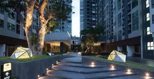 The Base Inn Center Pattaya