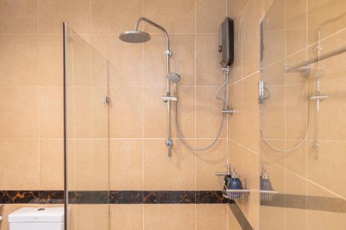 Luxury 3 Bhk Villa 200m From The Beach