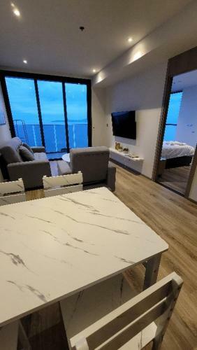 Apartamento Andromeda Seaview Condo Near Beach