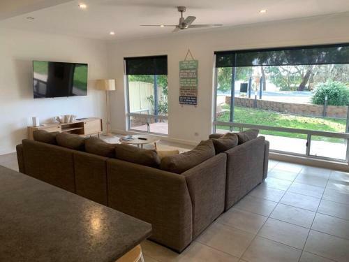 The Jetty House, Coffin Bay Beach House