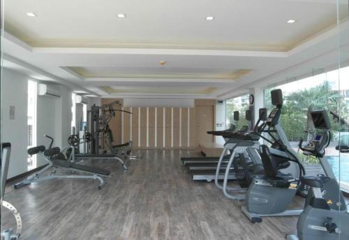 The Cliff Condominium Floor 10th Number 1007
