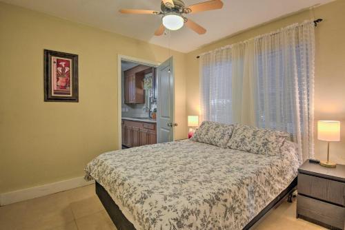 Inviting Bradenton Escape With Tropical Yard!