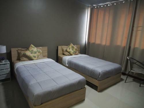 Hostal Sriyanar Place