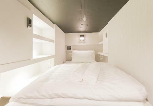 Laf Hotel Aree