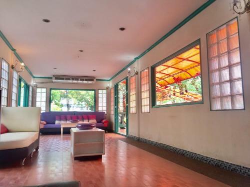 Posada Waterside Hotel