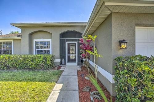 Stunning Cape Coral Getaway With Lanai And Pool!