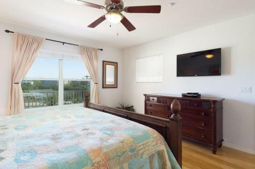 Oceanside302 Beachfront, Lots Of Updates And Amenities