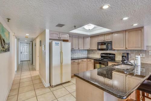 Sand Dollar 107 Gorgeous Beachfront Views, Pool, Bbq, Pier