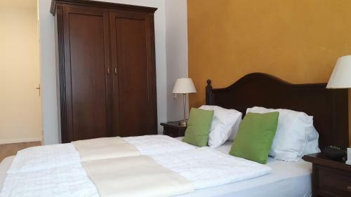 Bed & Breakfast Gasthof-pension Schwarzer B�r