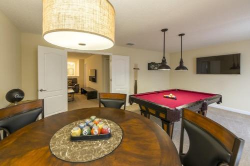 H2u - Evangeline - Cg1427 Home