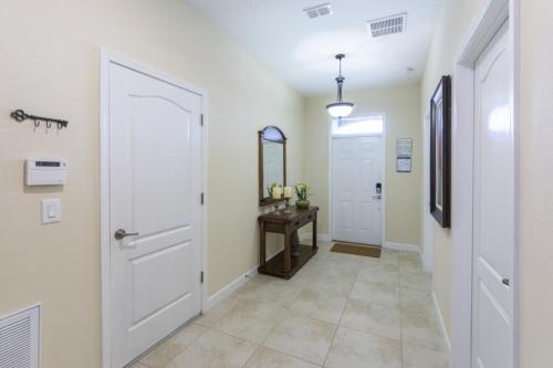 H2u - Evangeline - Cg1427 Home
