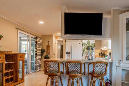 Ocean Palm Cottage