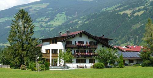 Apartamento G�stehaus Brindlinger