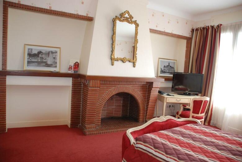 Inter-hotel Le Bellevue Montrichard