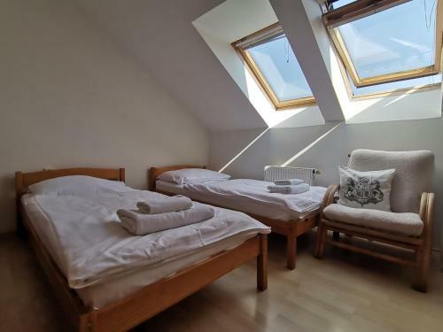 Hostal Penzion Pod Kostel�?kem