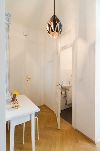 Apartment Vienna Your Home Abroad