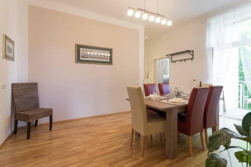 Apartamento Spacious Vienna Central Station Residence