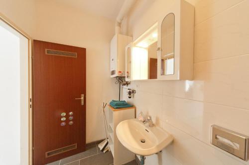 Apartment Arnsteingasse 8