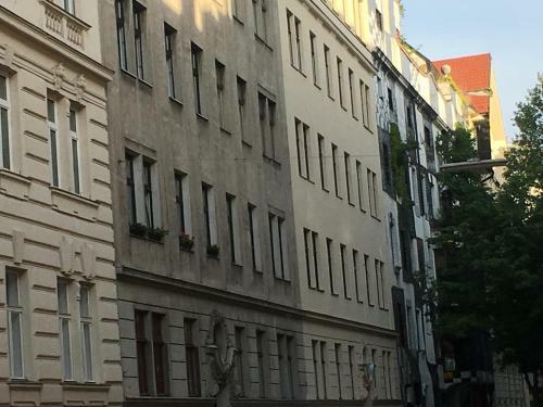 Mava Apartments