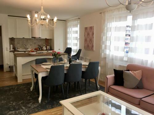White Vintage Park View Apartment