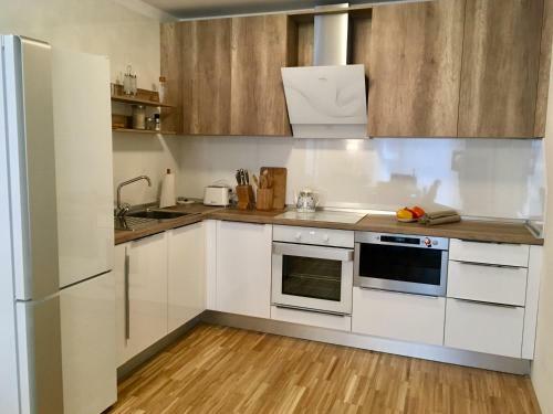 White Vintage Park View Apartment