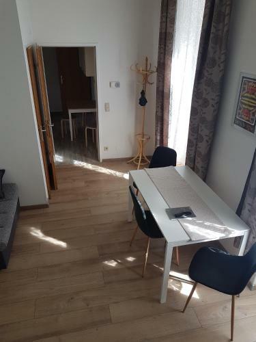 Gerald`s Apartment 5
