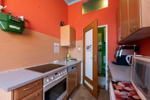 Fanaa Apartment