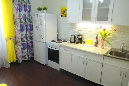 Un Acogedor Apartamento Con Un Largo Balc�n