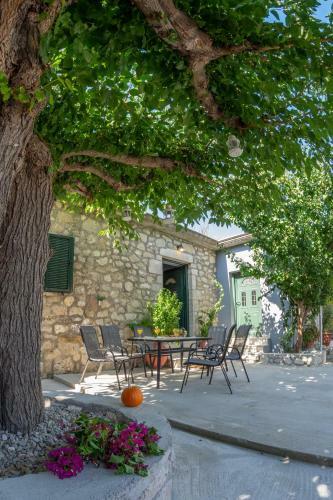 Villa Mouria