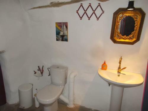Hostal Cyclades Olive Museum's Guest House