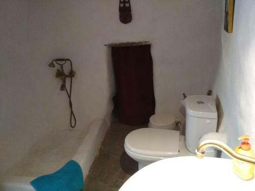 Hostal Cyclades Olive Museum's Guest House