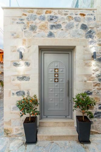 Marilena Natural Stone House