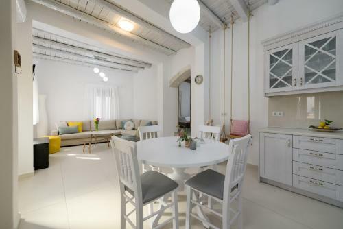 Villa Chrisanthi Elegant Home