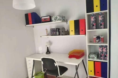 Galaxy Home Comfort Apartment In Piraeus