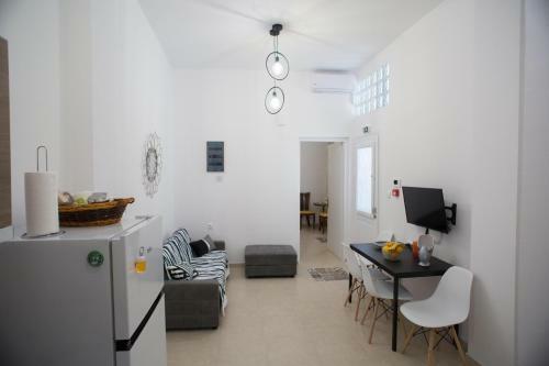 Aimou Studios & Apartments Piraeus