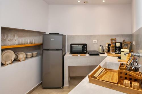 Astivi Santorini Apartments