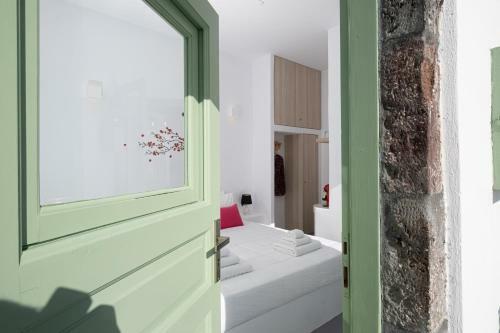 Villa White Orchid Cave House & Studio