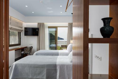 Christos �lite Sea View Suite Adults Only