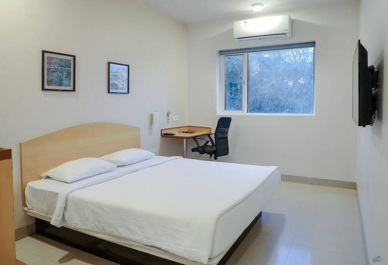Hotel Ginger Mangalore