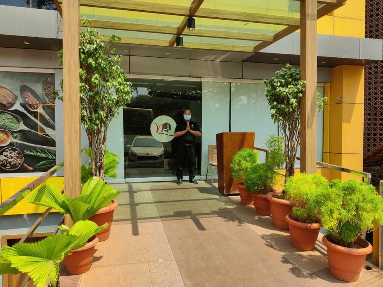 Metro Plaza Hotel