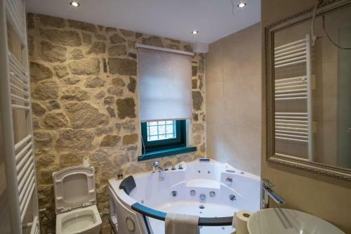 Hostal Arhontiko Vourloka
