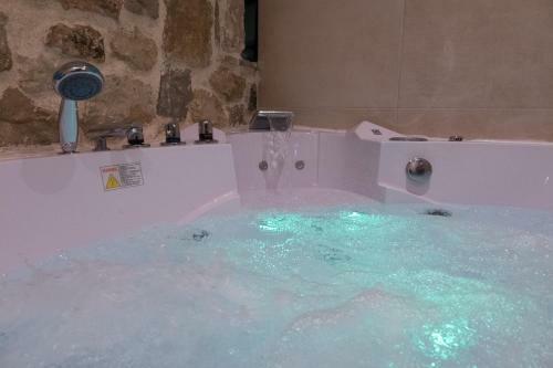 Hostal Arhontiko Vourloka