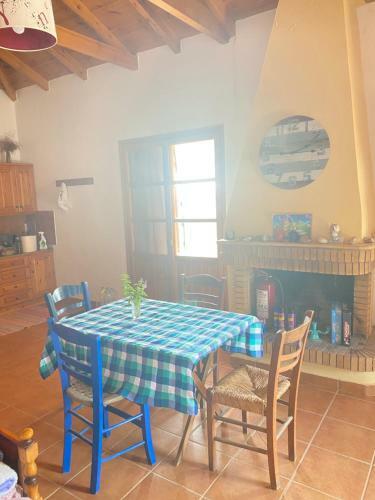 Velonas Beach Mpakas Country Cottage